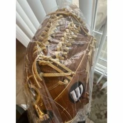 Wilson A2000 11.75" Baseball Glove - Pitcher Infielder - D33 Right Hand Thrower