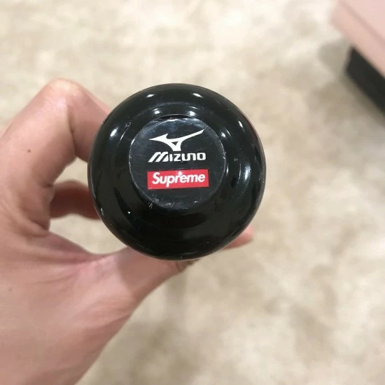 Supreme X Mizuno Aluminum Baseball Bat - Image 4