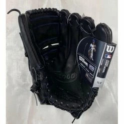 WIlson A2000 JL34 12.5" Right-Handed Thrower Baseball Glove **NEW WITH TAG**